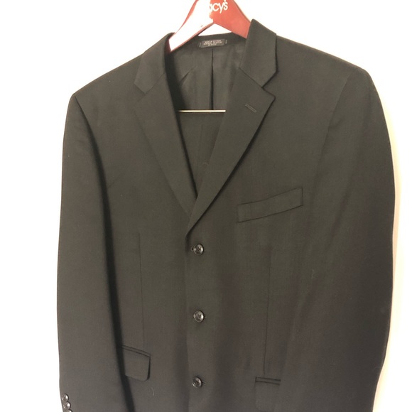 Jones New York Other - Men’s Suit Jones New York Other - Men’s Suit